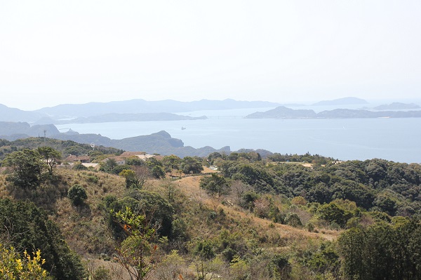 矢筈岳山頂からの景色の写真（山、海、島）